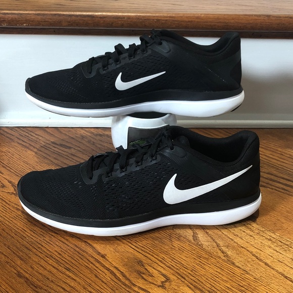 Nike Flex 2016 Run Men’s Sz 11 or Women 12.5 Running Shoes in Preloved Condition - Picture 1 of 7